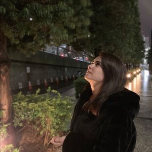 Meet your Posher, Alaa
